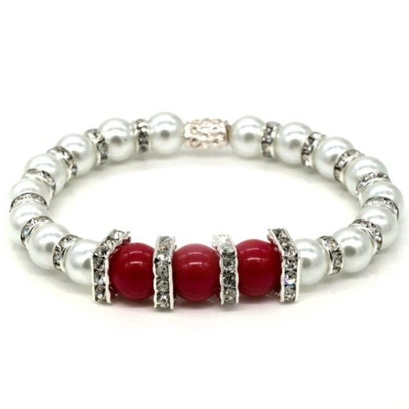 My Bead Emporium Jewelry - Bracelet with Pearls and Red Glass Beads Stretch. OS.